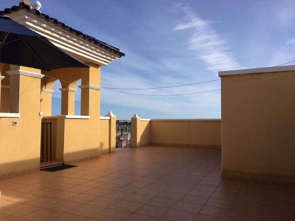 Top Floor Spacious Apartment With Roof Terrace Alicante Exteriér fotografie